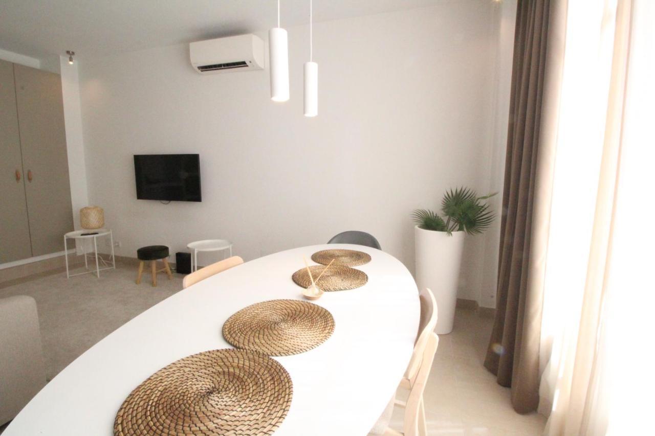Апартаменти Del Parque Flats Constancia Duplex Малага Екстер'єр фото