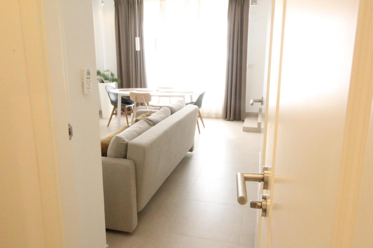 Апартаменти Del Parque Flats Constancia Duplex Малага Екстер'єр фото